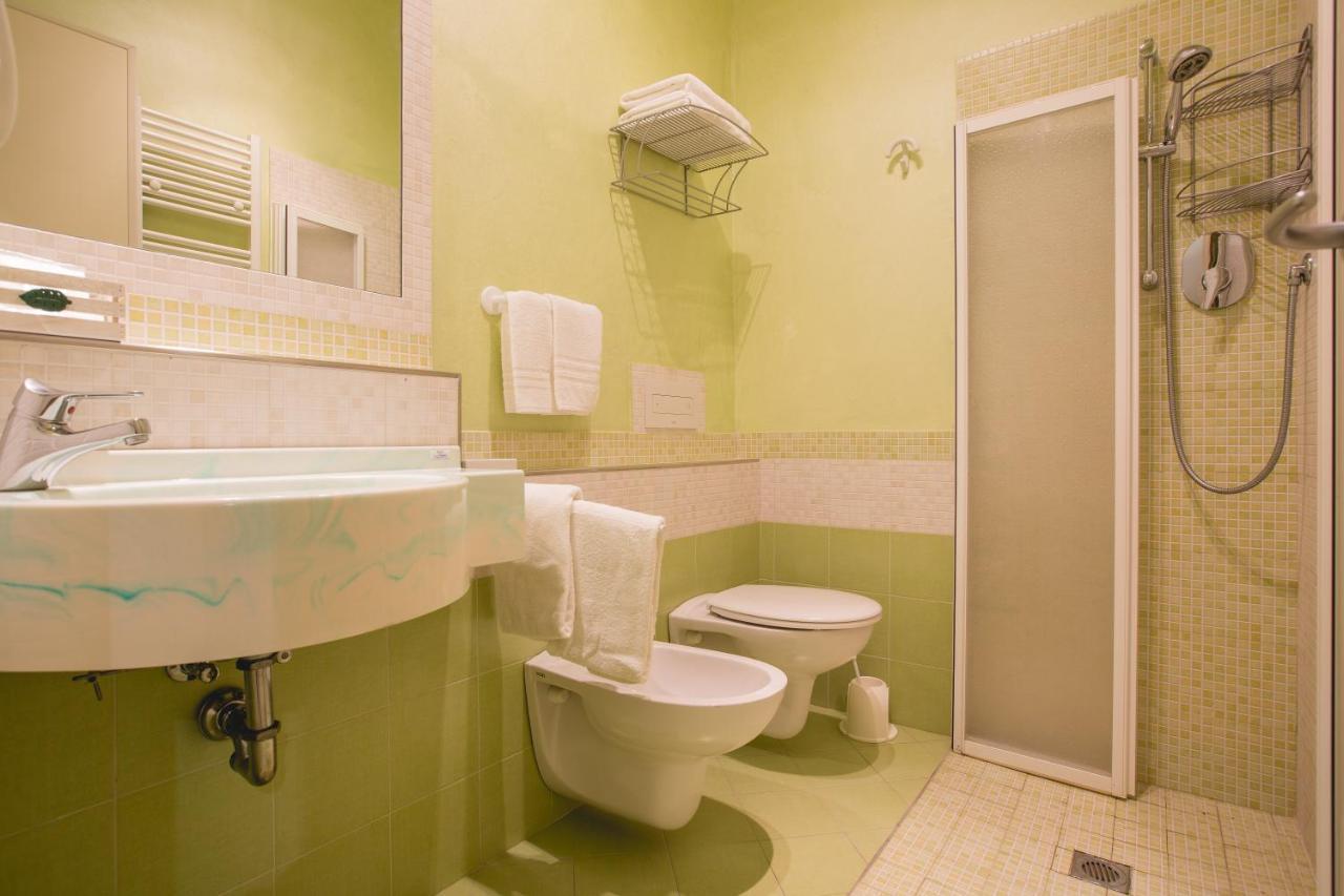 Hotel Augusta Bellaria-Igea Marina Extérieur photo